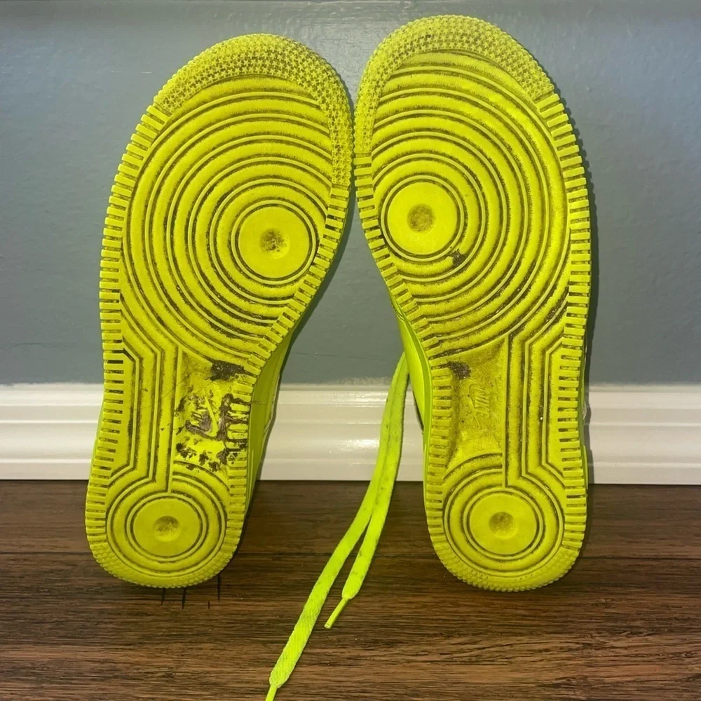 Rare✅Neon Nike Air Force 1 utility volt